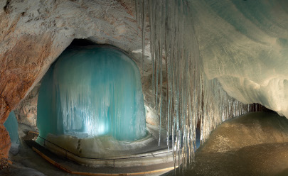 Пещера Мир ледяных великанов в Германии