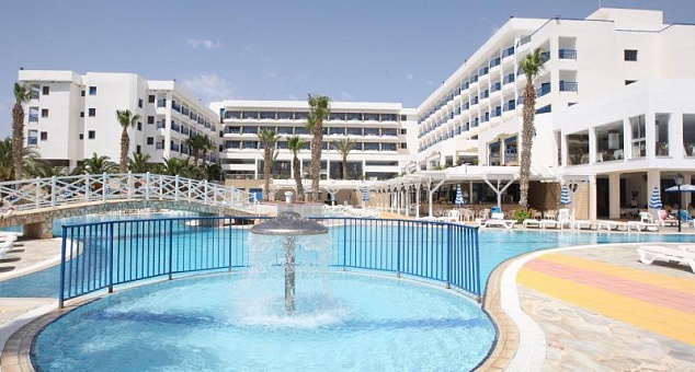 Ascos Coral Beach Hotel 