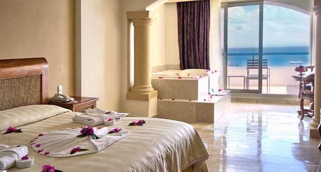 Golden Parnassus Resort & Spa