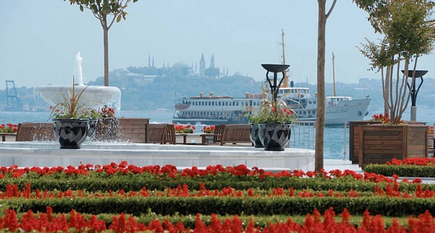 Four Seasons Istanbul at Bosphorus