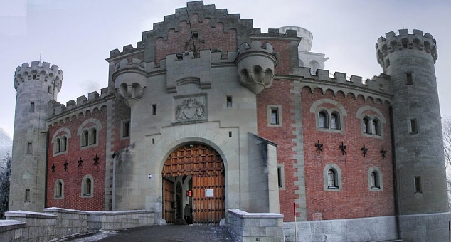 Замок Нойшванштайн