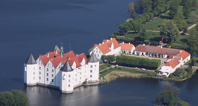 Замки и крепости земель Шлезвиг-Гольштейна
